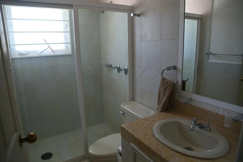 Hotel Saint Denis Cancún 0*,  Mexiko